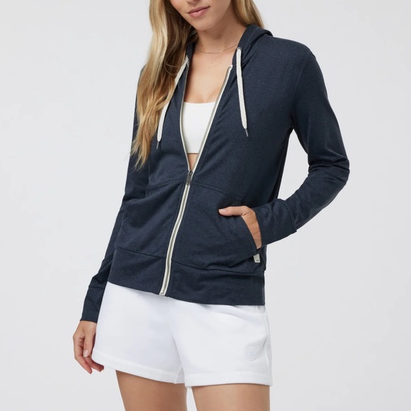 Vuori Jacket Women L Heather Gray Halo Performance Hoodie 2.0 Workout Running. - Picture 1 of 7